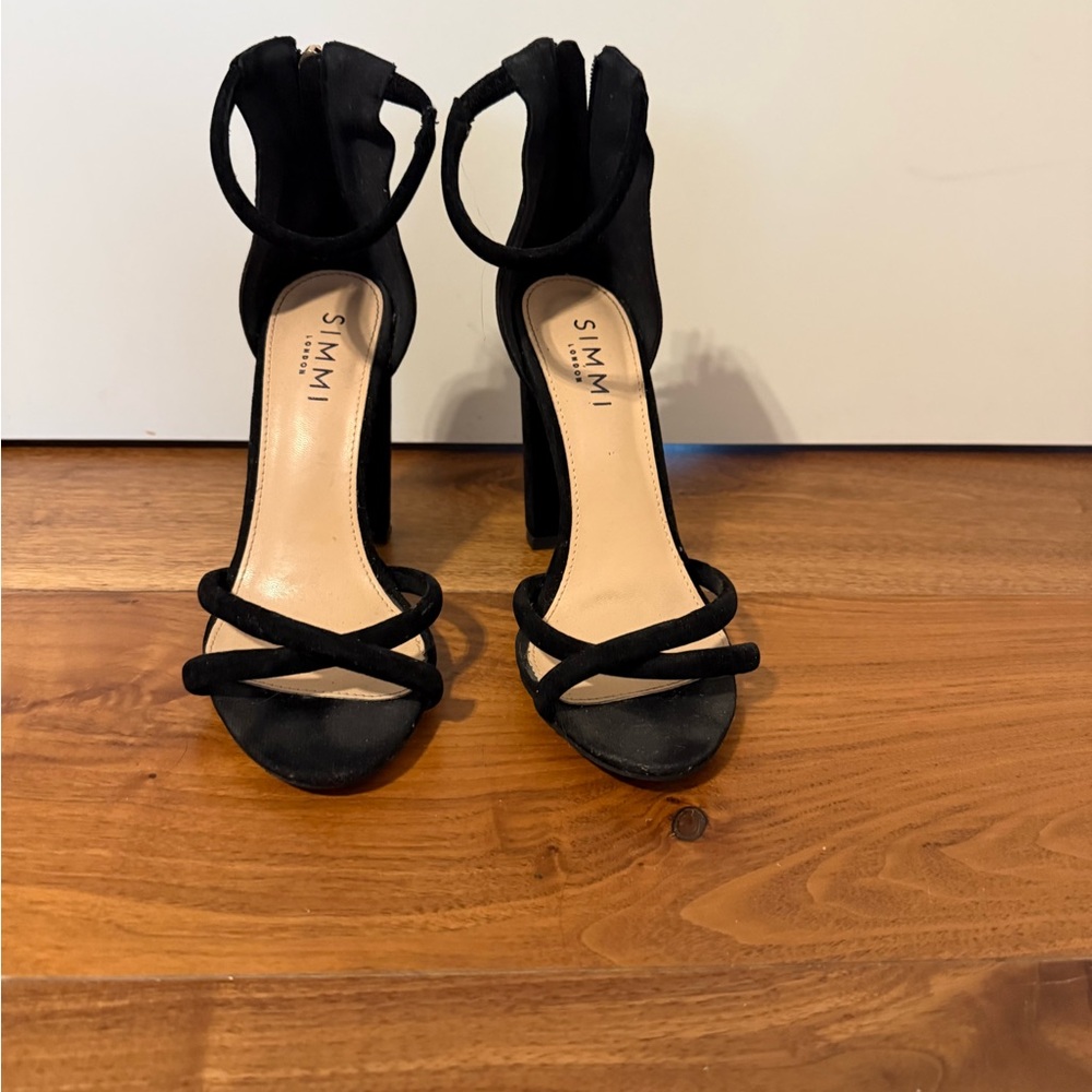 Simmi London black open toe heels